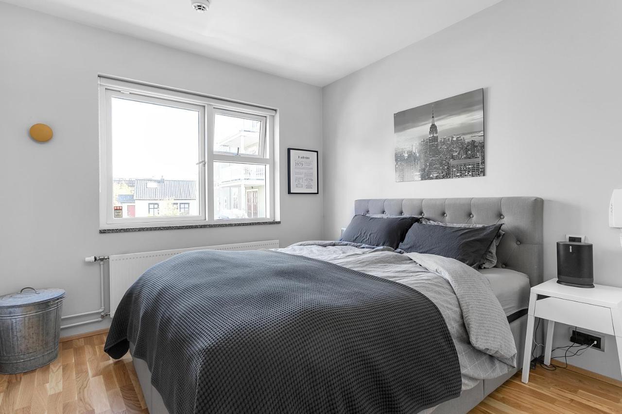 Perfectly Located Apt. - Two Balconies *