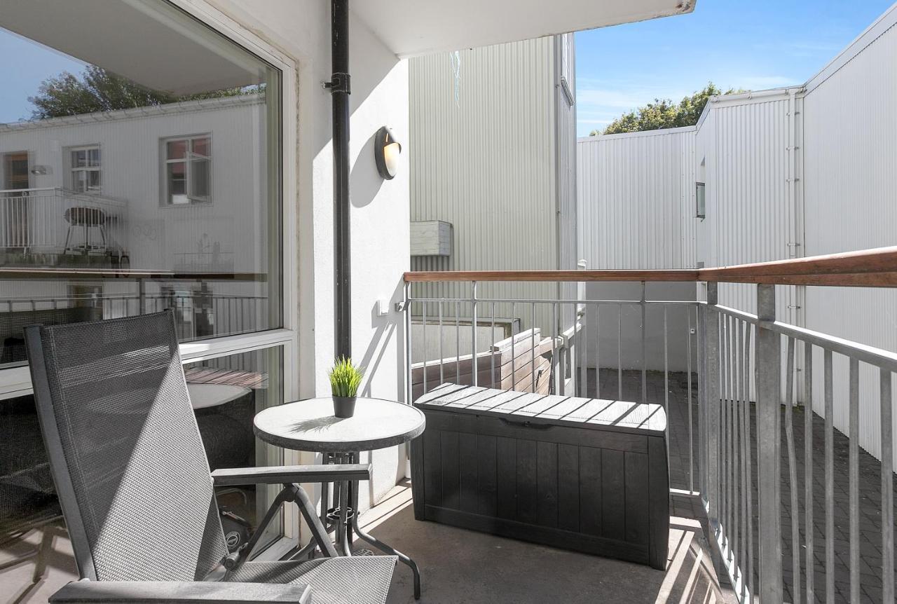 Perfectly Located Apt. - Two Balconies Apartment